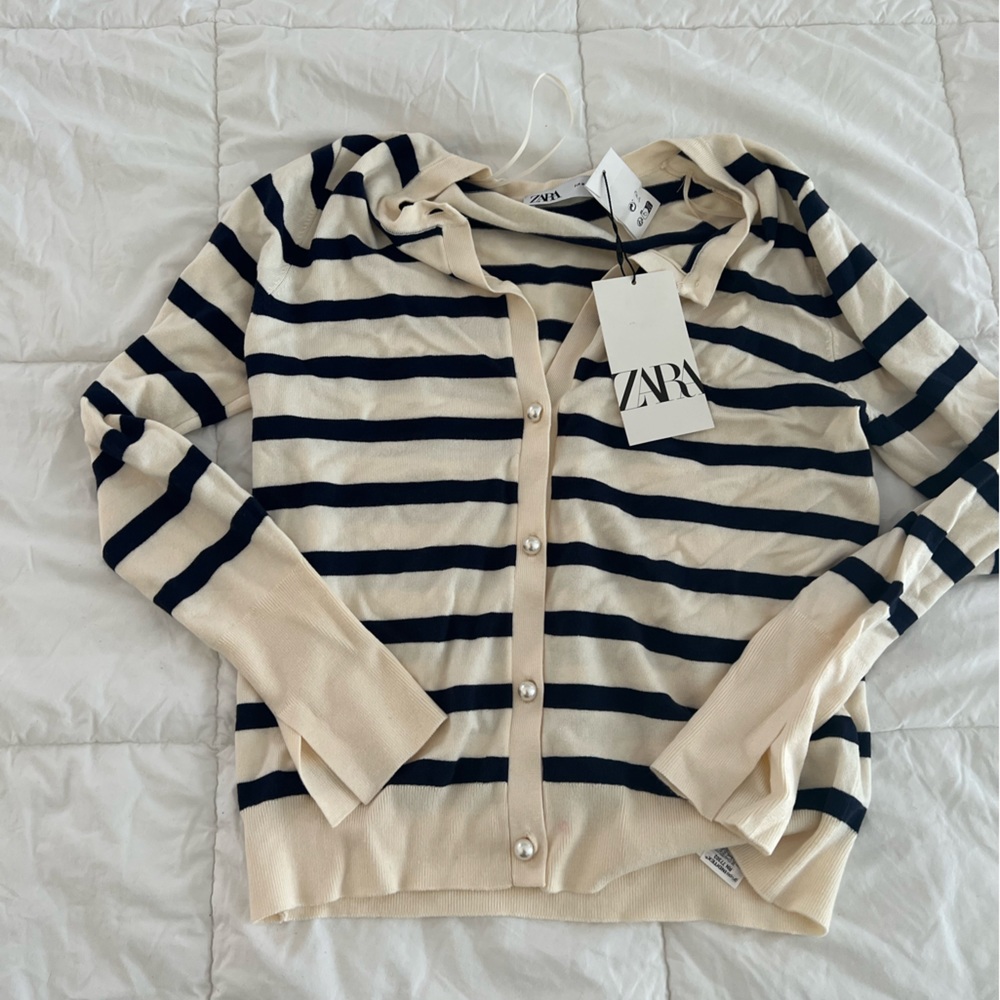 NWT Zara Cardigan size M